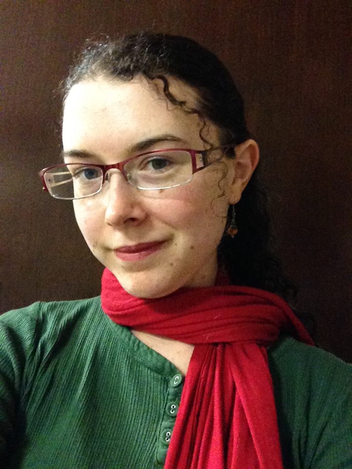 cas-in-glasses-red-and-green